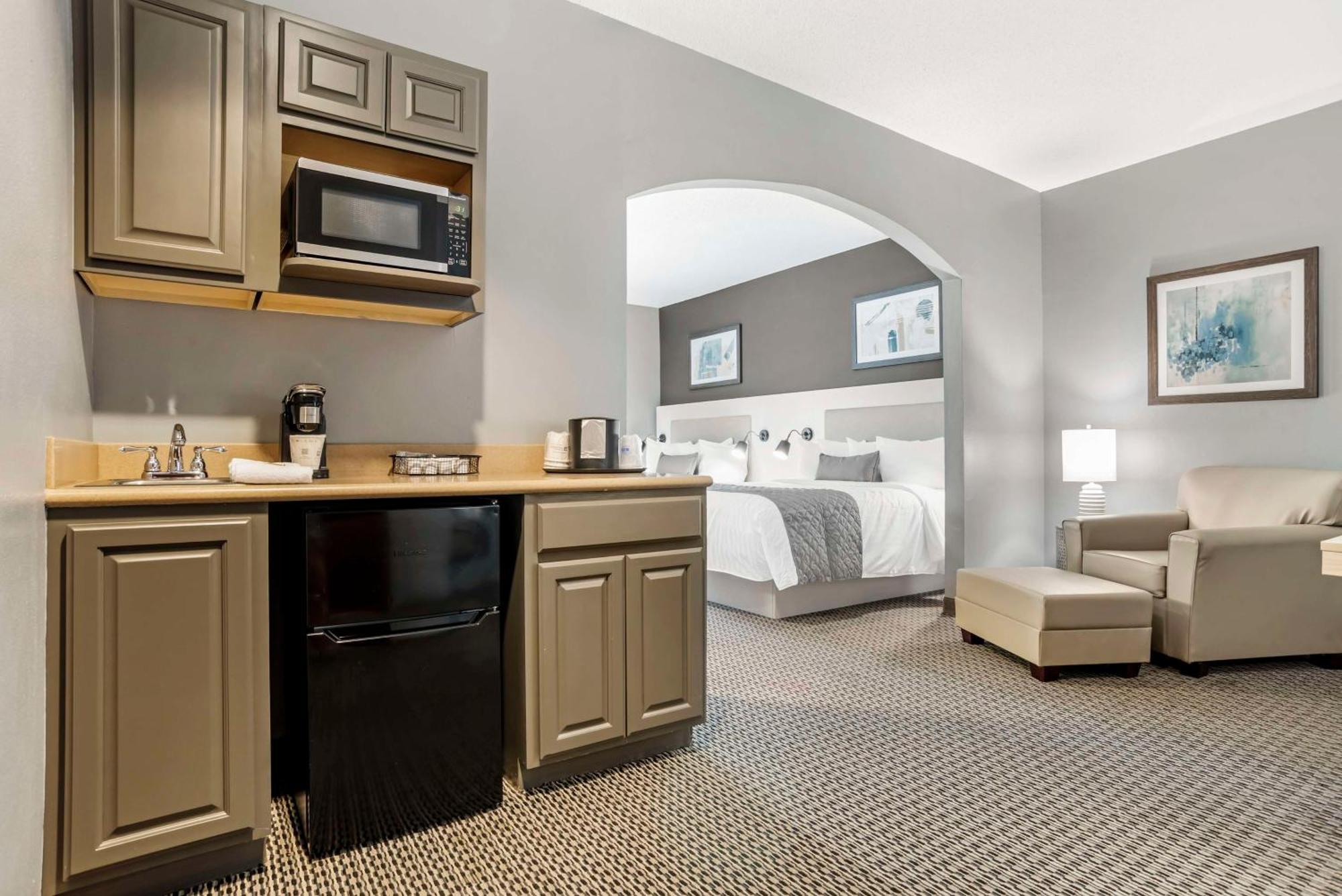 Best Western Plus Two Rivers Hotel & Suites Demopolis Exteriör bild