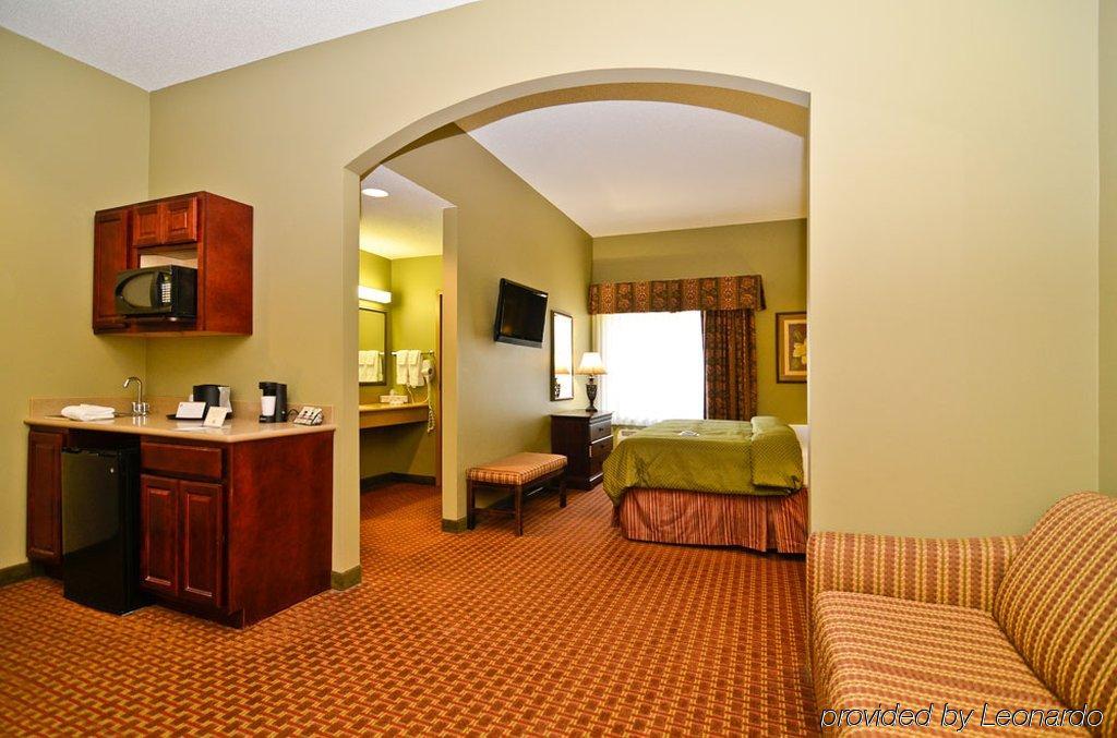 Best Western Plus Two Rivers Hotel & Suites Demopolis Rum bild
